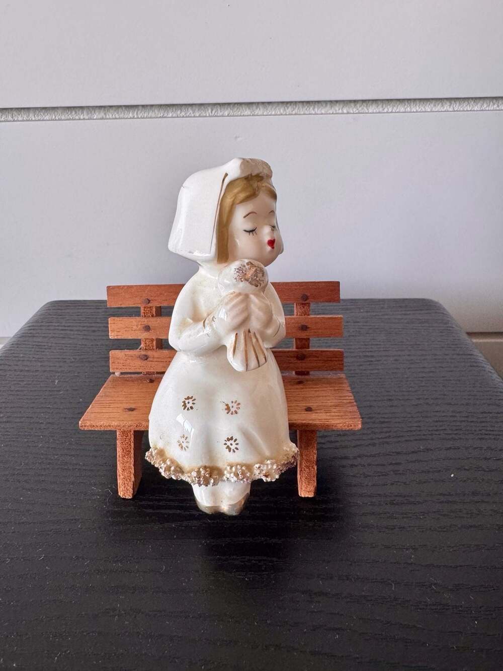 Bride Salt and Pepper JAPAN 1950's Figurine Ceramic Darling